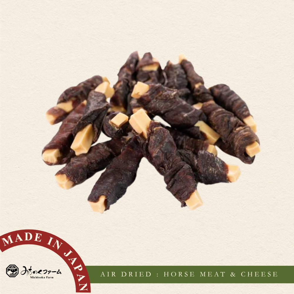 Michinoku Farm Air Dried Horse Meat & Cheese pouch, a air-dried horse meat for dogs made in Japan. Horse meat wrapped around natural cheese for dogs and cats in Singapore