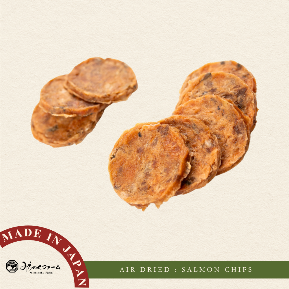 Michinoku Farm Air Dried Salmon Chips pouch, a air-dried freeze dried salmon for dogs made in Japan. Autumn salmon, Hokkaido or North America for dogs and cats in Singapore