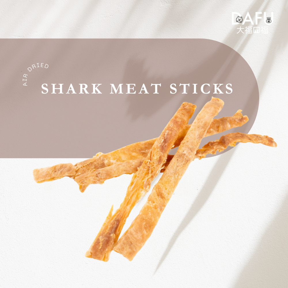 Michinoku Farm Air Dried Shark Meat Sticks pouch, a air-dried air-dried dog treats made in Japan. Blue shark tendon, Kesennuma, Miyagi for dogs and cats in Singapore